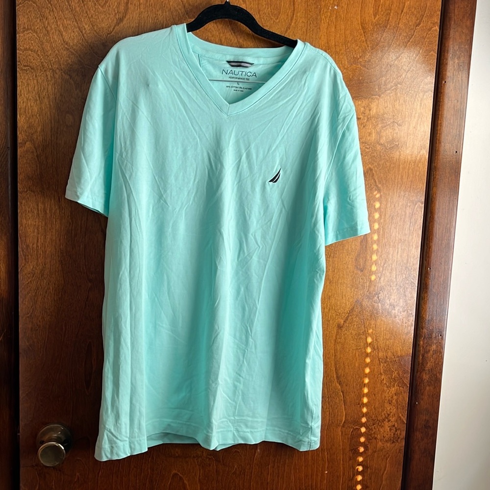 Men’s Nautica performance tee size large